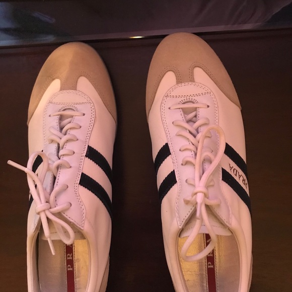 SOLD Prada leather Sneakers white and black - Picture 4 of 7